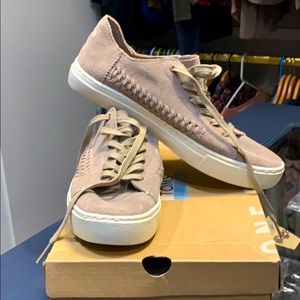 Toms Lenox Shoes in Desert Taupe